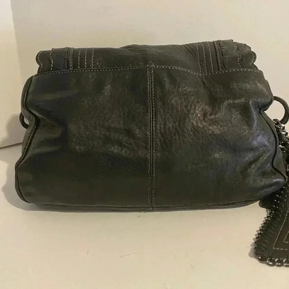 Vince Camuto Black pebbled leather shoulder bag - Picture 2 of 16